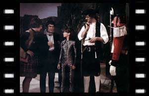 Image of Jamie (Hamish Wilson), The Doctor, Zoe meeting Gulliver (Bernard Horsfell) and a clockwork soldier