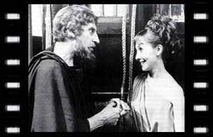 Image of King Praim (Max Adrian) and Vicki outside the TARDIS